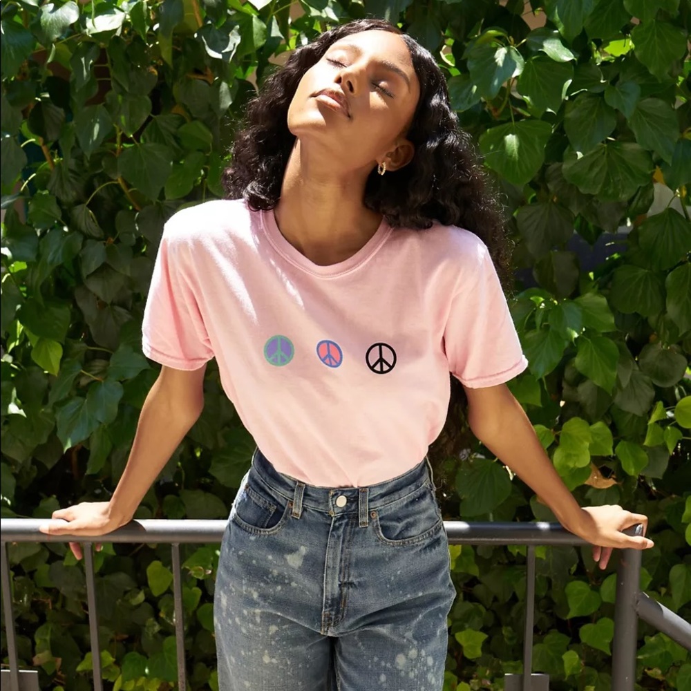 Cute pink baby tee Urban Outfitters aesthetic NWOT